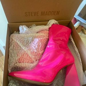 Steve Madden Pink boots